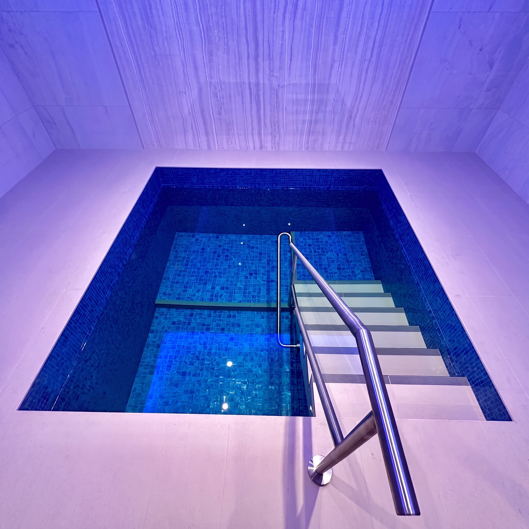 Mikvah room